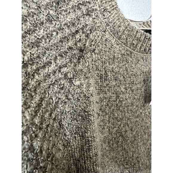 Lane Bryant Textured Beige Oversized Pullover Sweater Size 10/12 - Picture 4 of 7